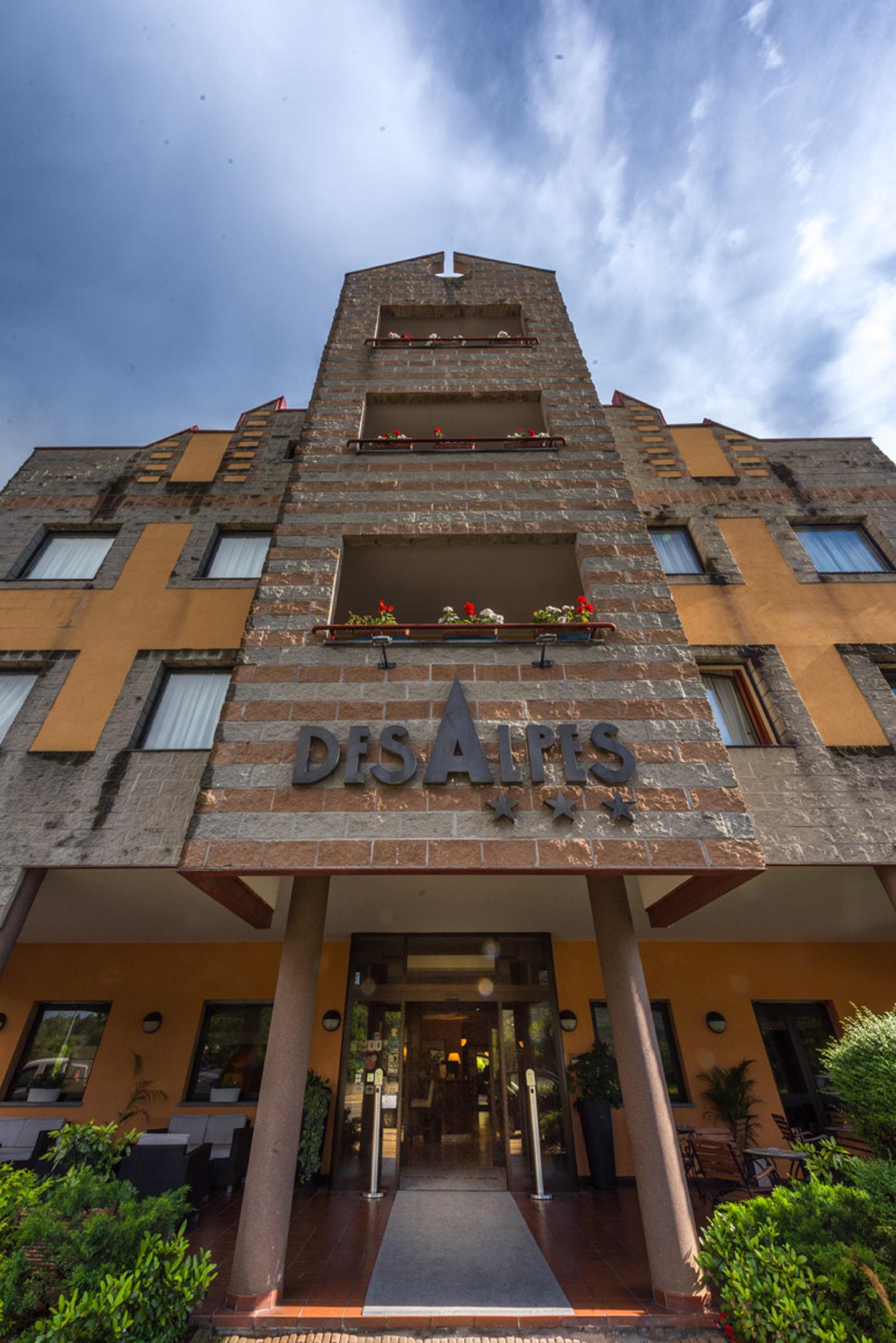 Hotel Des Alpes Rosta Exterior foto